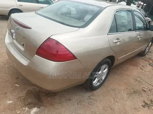 Honda Accord 2007 Gold