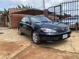 Toyota Camry 2005 Black