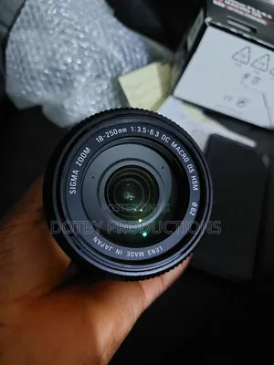 Sigma 18-250mm Nikon Lens