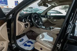 Mercedes-Benz GLC-Class 2016 Black