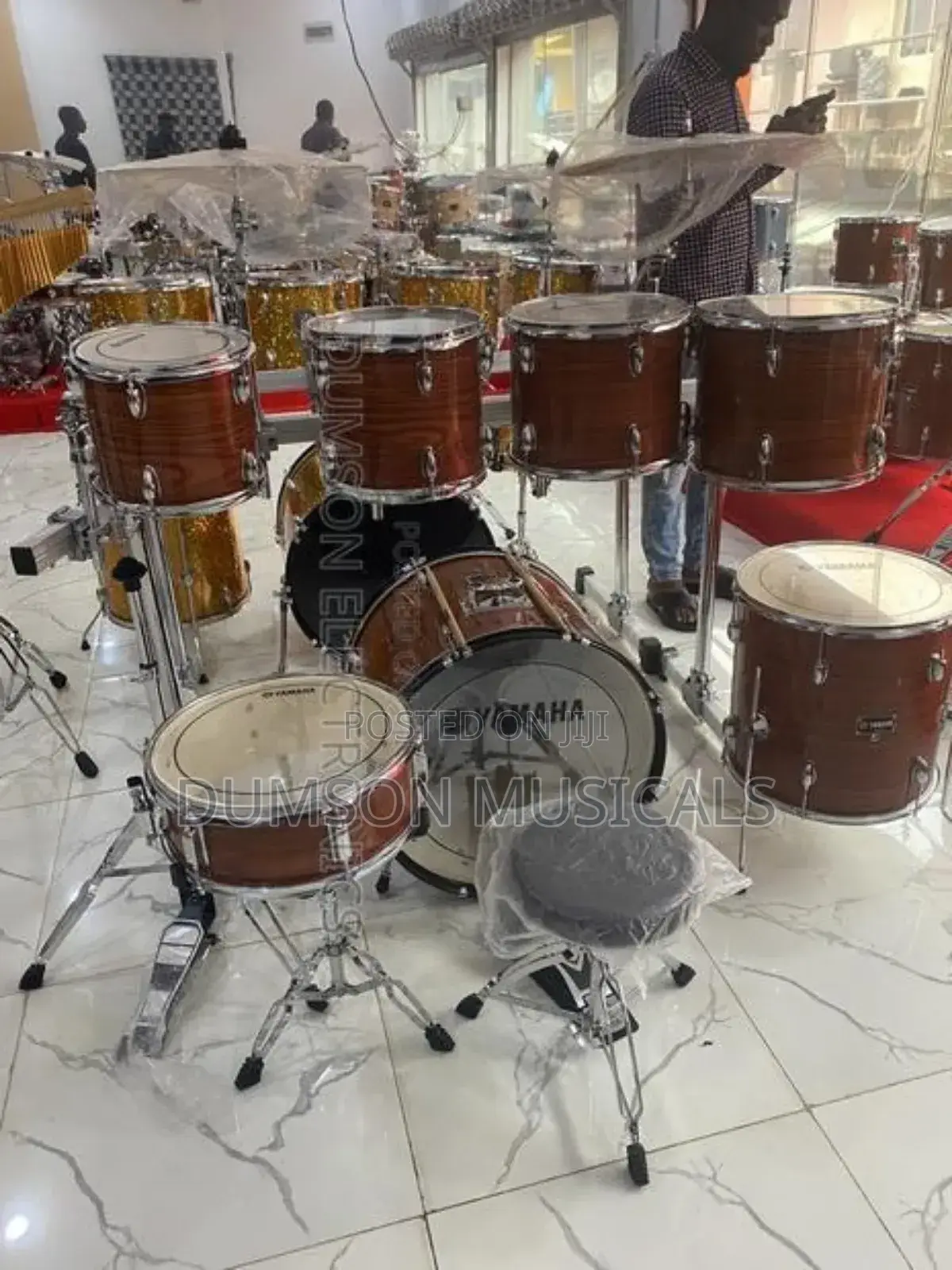 Yamaha 7 Piece Drum Set. Yamaha 7 Set Drum