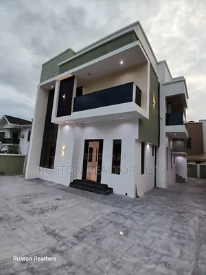 5bdrm Duplex in Akobo for sale