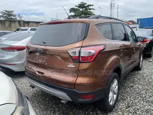 Ford Escape SE 4x4 2016 Brown