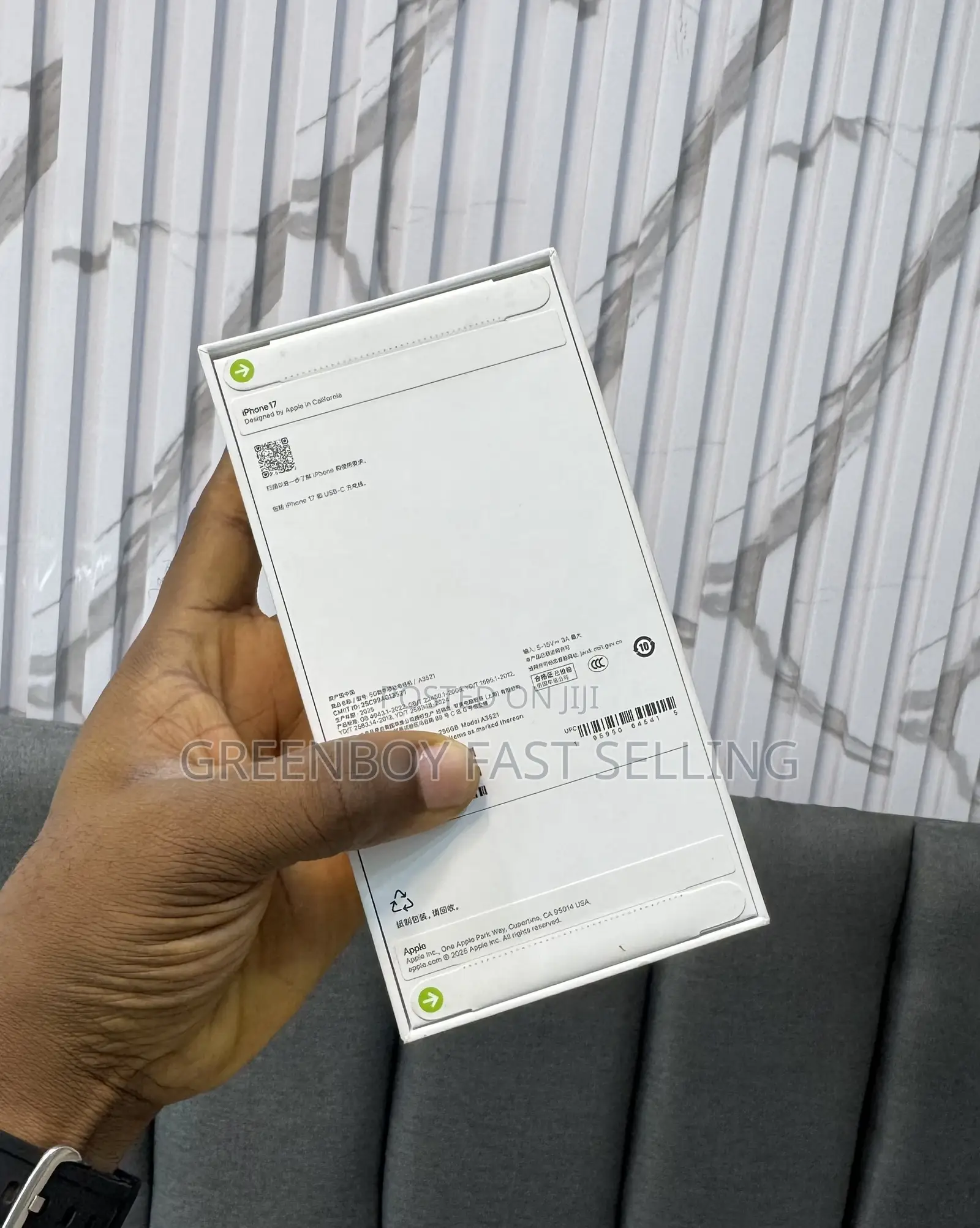 New Apple iPhone 17 256 GB White
