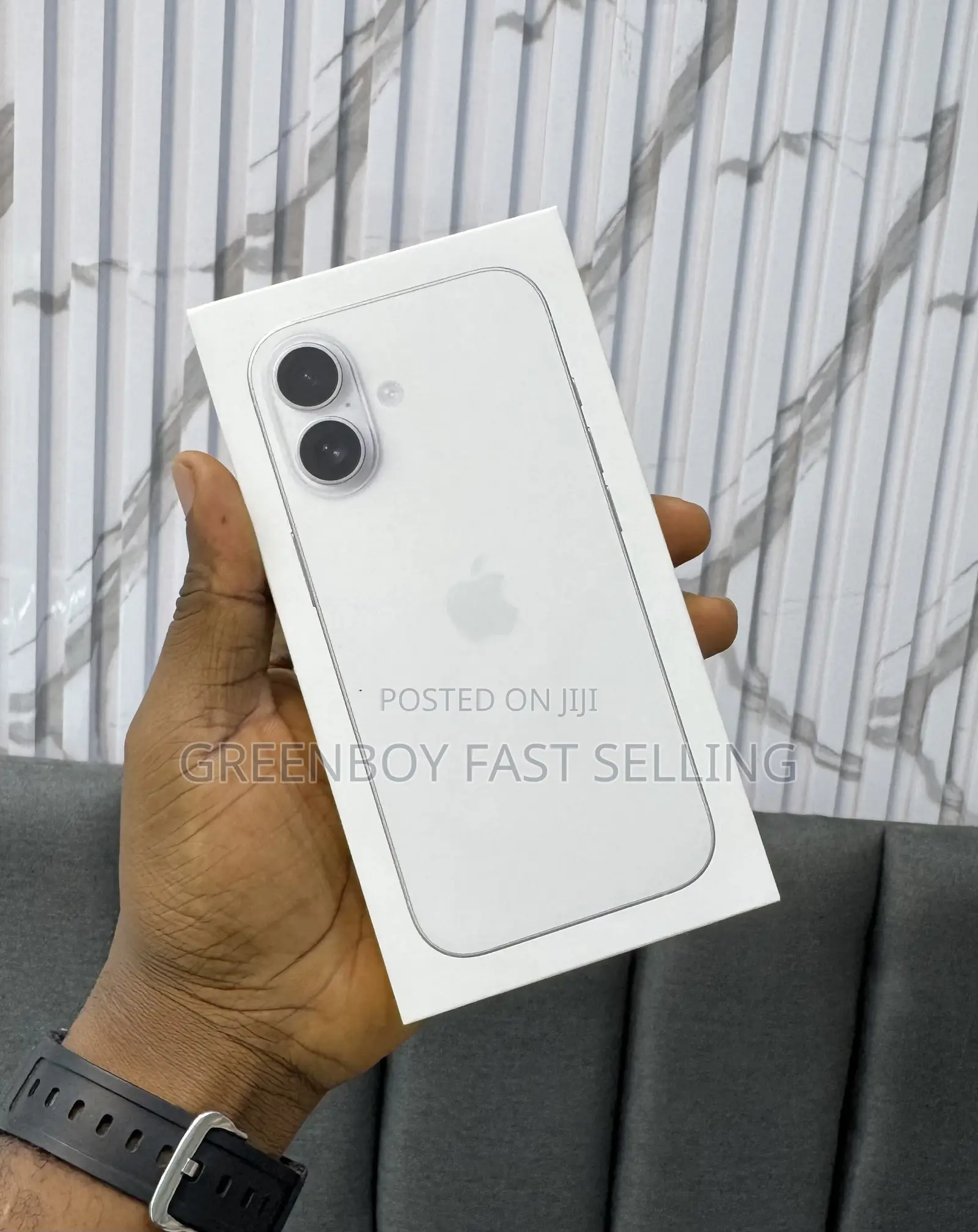 New Apple iPhone 17 256 GB White