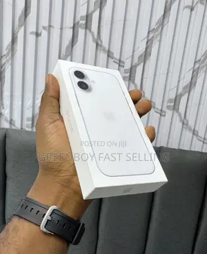 New Apple iPhone 17 256 GB White