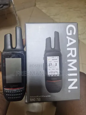 Garmin Rino 750
2-Way Radio/GPS Navigator With Touchscreen