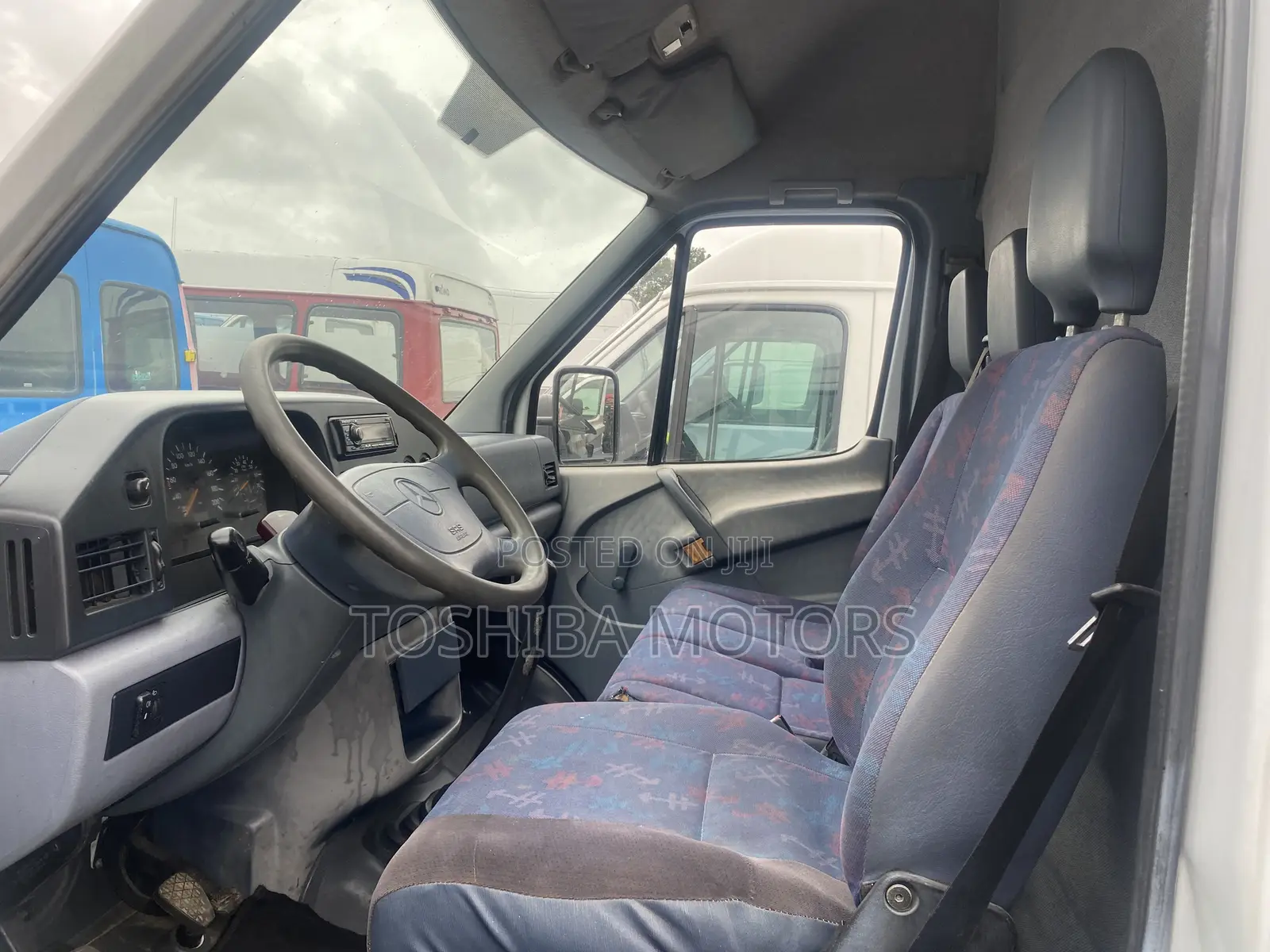 Mercedes-Benz Sprinter 2004 White