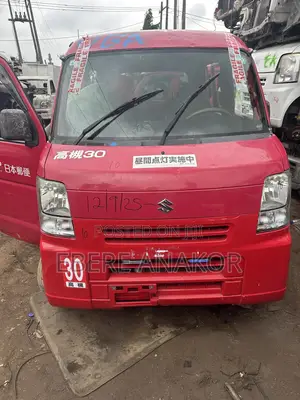Suzuki Every 2010 Red