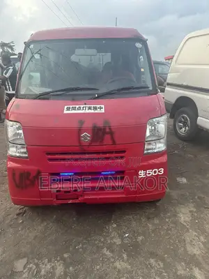 Suzuki Every 2010 Red