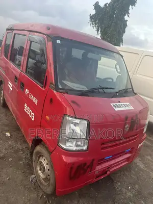 Suzuki Every 2010 Red
