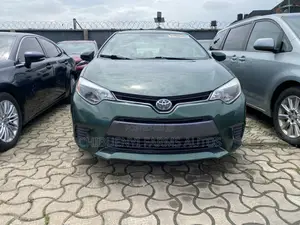 Toyota Corolla LE 4dr Sedan (1.8L 4cyl CVT) 2015 Green