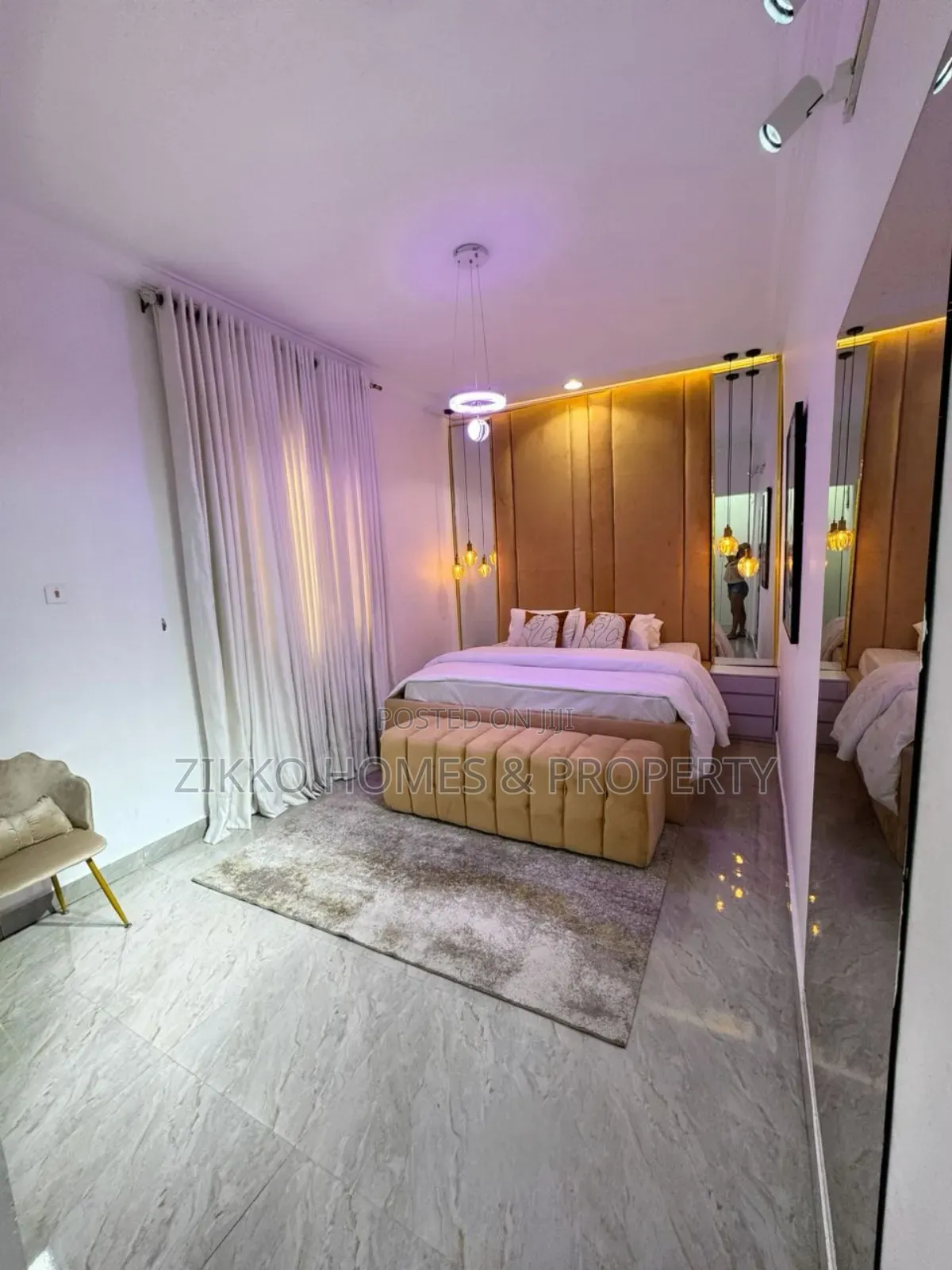 One Bed Shortlet at Lekki Phase 1