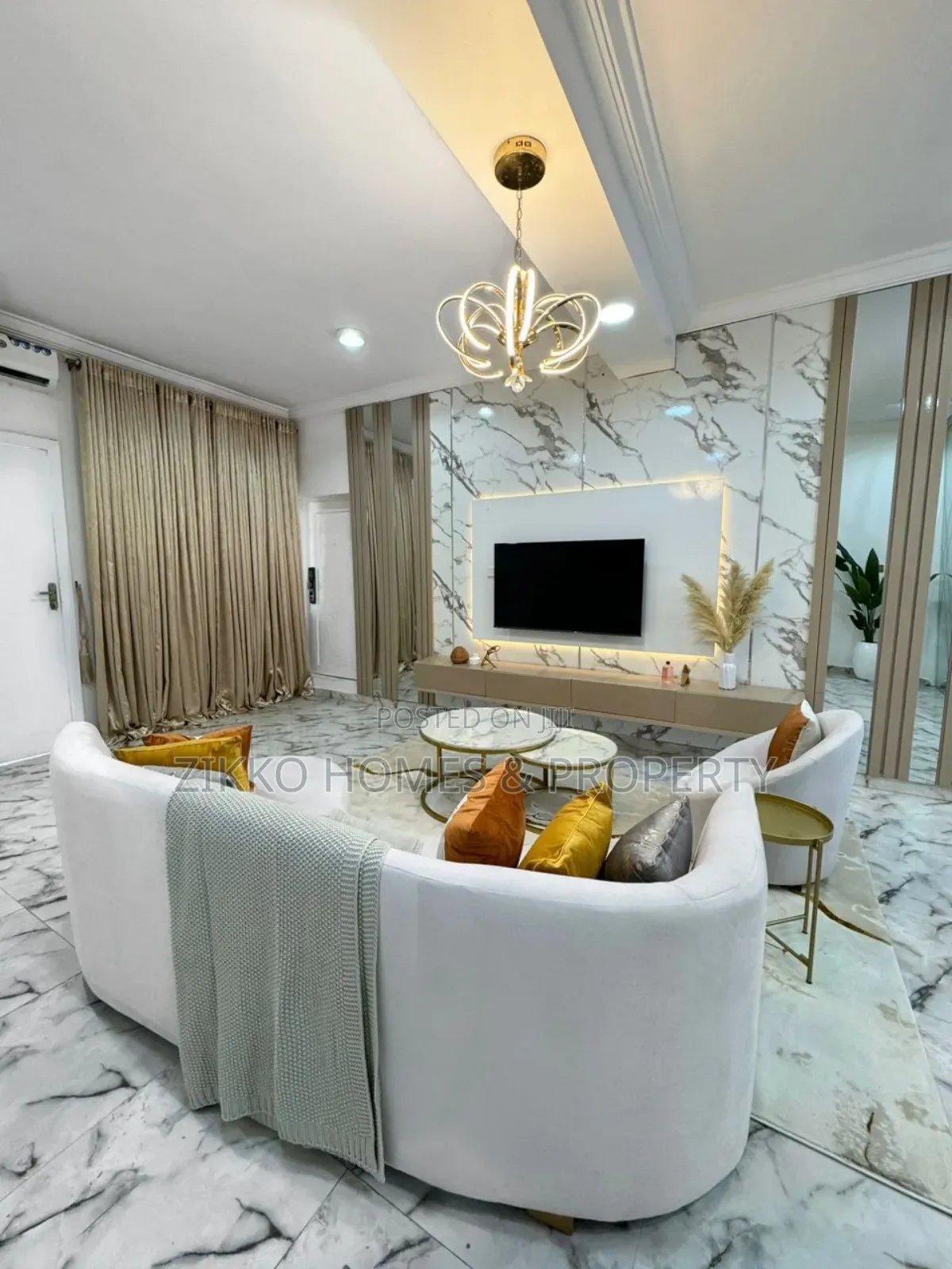 One Bed Shortlet at Lekki Phase 1