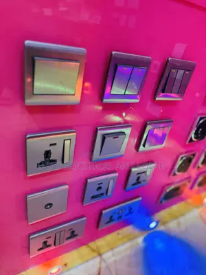 Luxury Metal Socket and Swishes Black White Colors With Guarantee