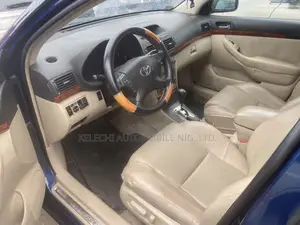 Toyota Avensis 2.0 D-4D 2006 Blue