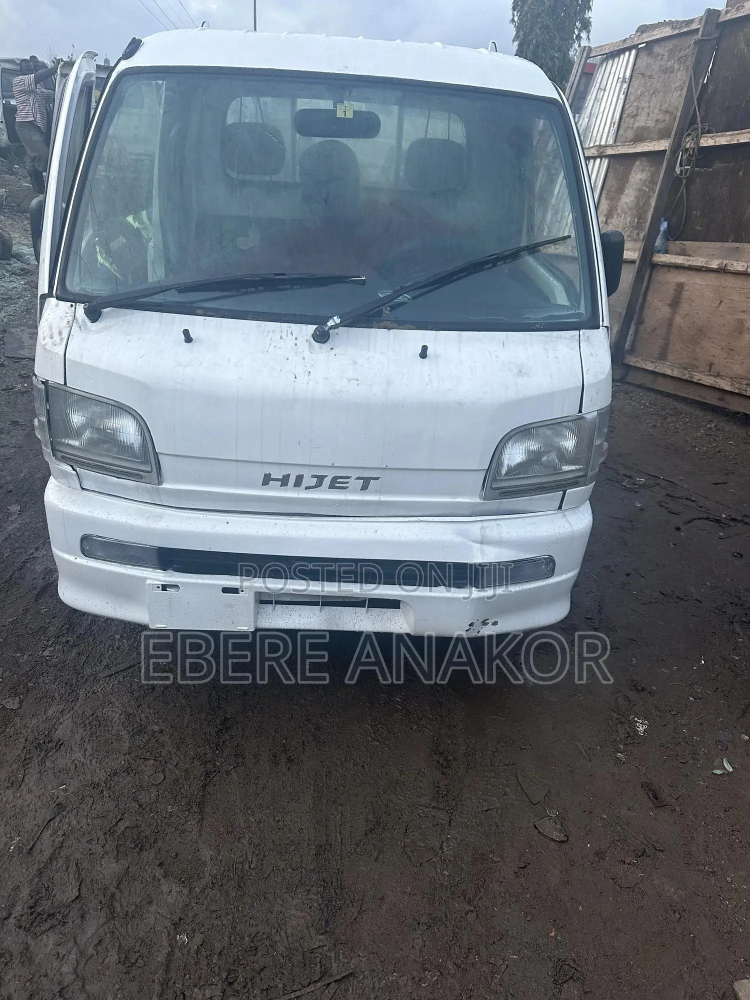 Daihatsu Hijet 2012 White