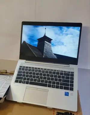 New Laptop HP EliteBook 8530W 8GB Intel Core I5 SSD 256GB