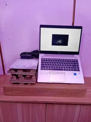 New Laptop HP EliteBook 8530W 32GB Intel Core i5 SSD 256GB