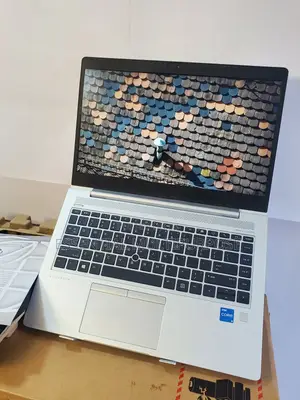 New Laptop HP EliteBook 8530W 8GB Intel Core I5 SSD 1T