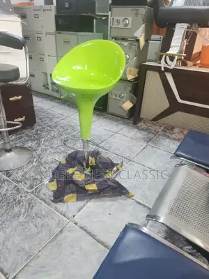 Bar Stool (Swivel)