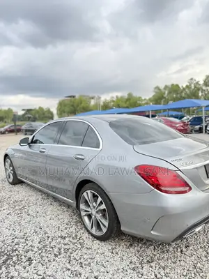 Mercedes-Benz C300 2015 Silver