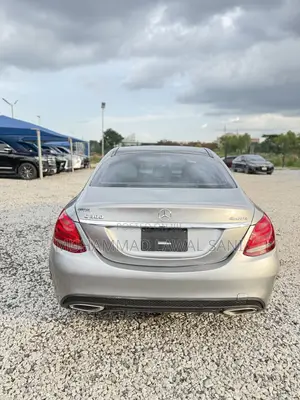 Mercedes-Benz C300 2015 Silver