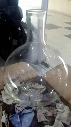 Heating Mantle With Round-Bottom Flask