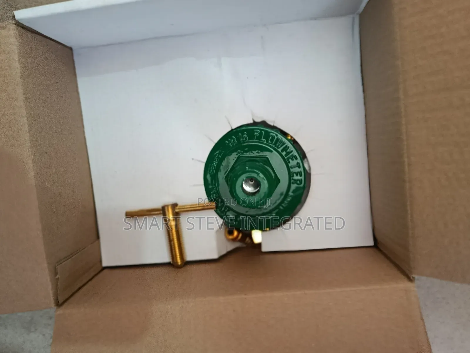 Nakata Oxygen Regulator.