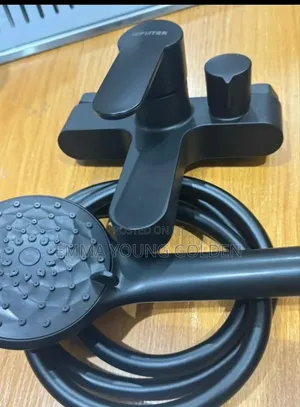 Black Bath Mixer