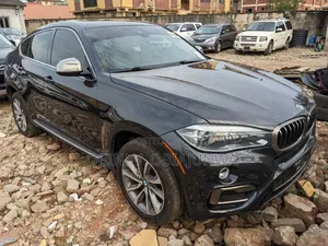 BMW X6 xDrive35i 4dr SUV AWD (3.0L 6cyl Turbo 8A) 2015