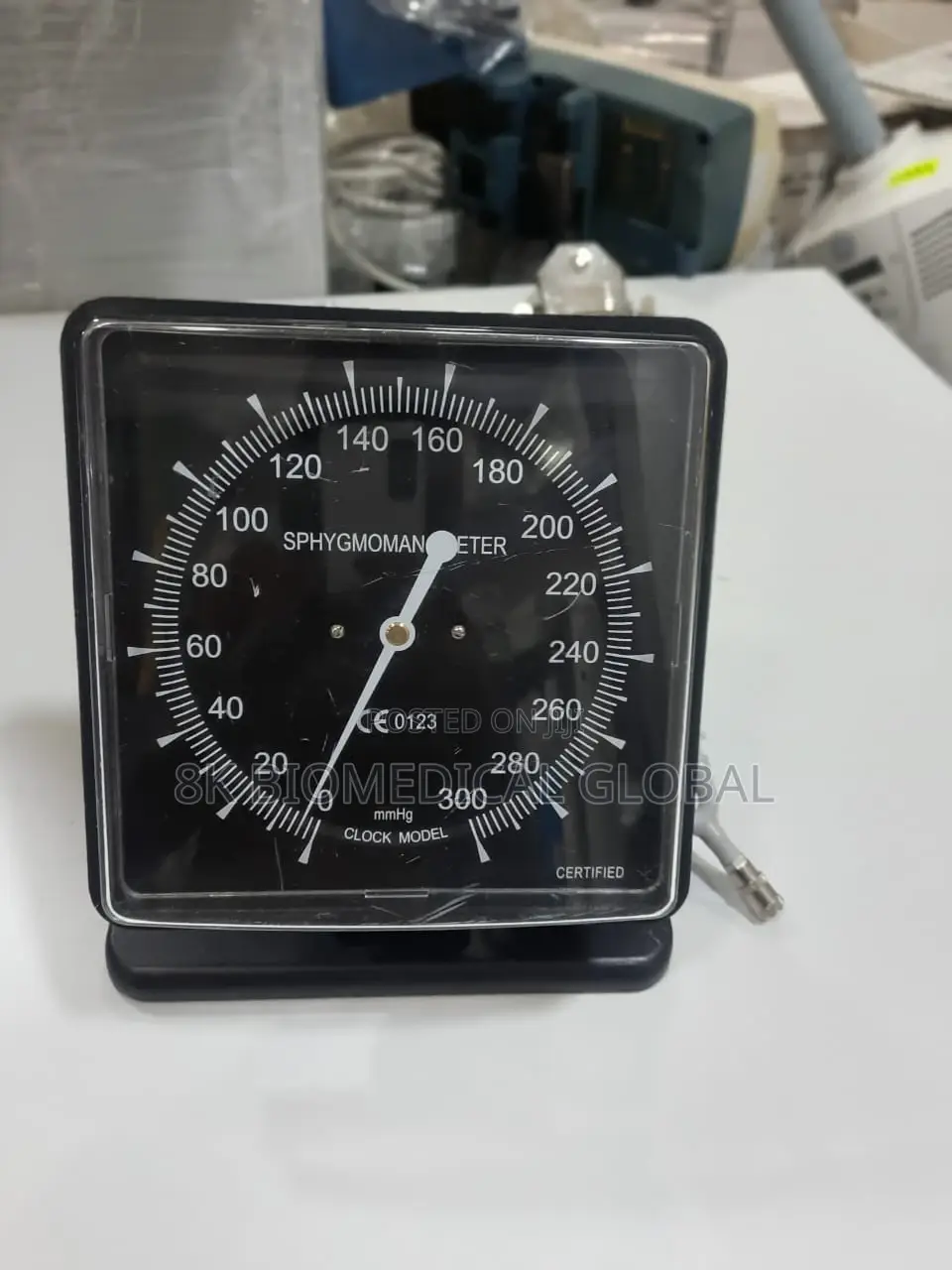 Aneroid Sphygmomanometer