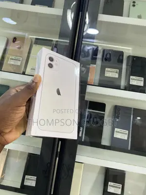New Apple iPhone 11 128 GB