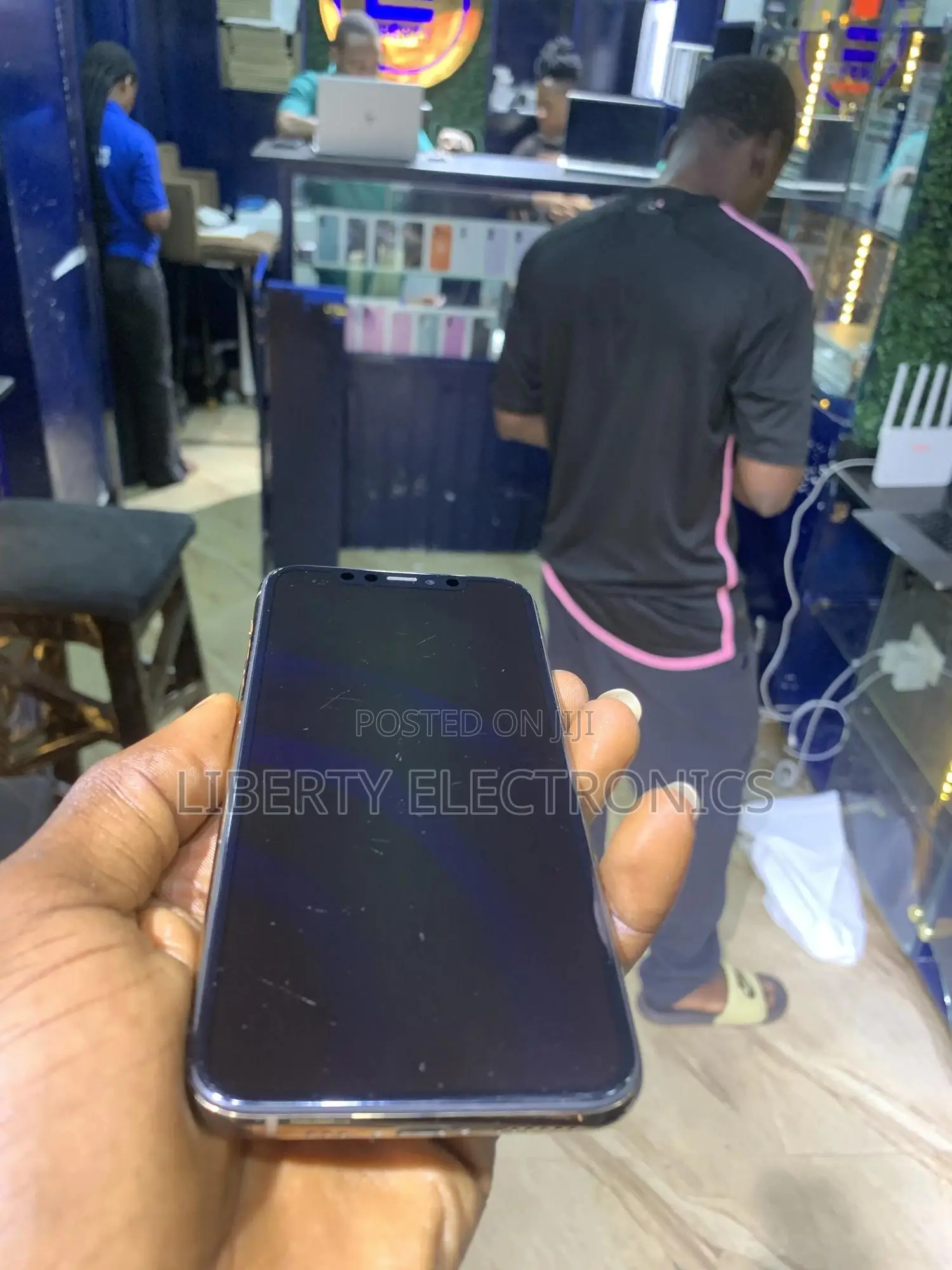 Apple iPhone 11 Pro 64 GB Gold