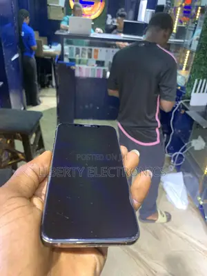 Apple iPhone 11 Pro 64 GB Gold