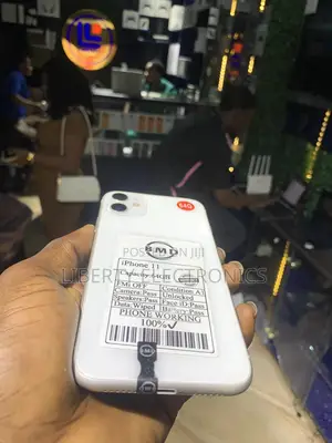 Apple iPhone 11 64 GB White