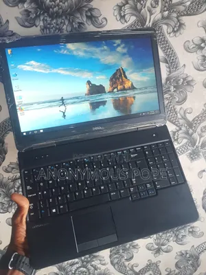 Laptop Dell 4GB Intel Core i3 HDD 250GB