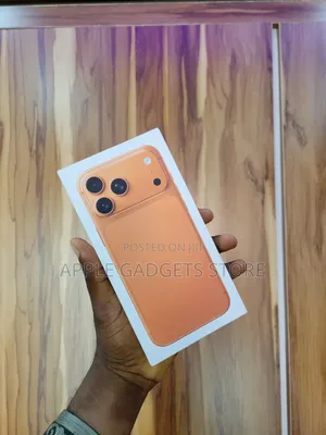New Apple iPhone 17 Pro Max 256 GB Orange