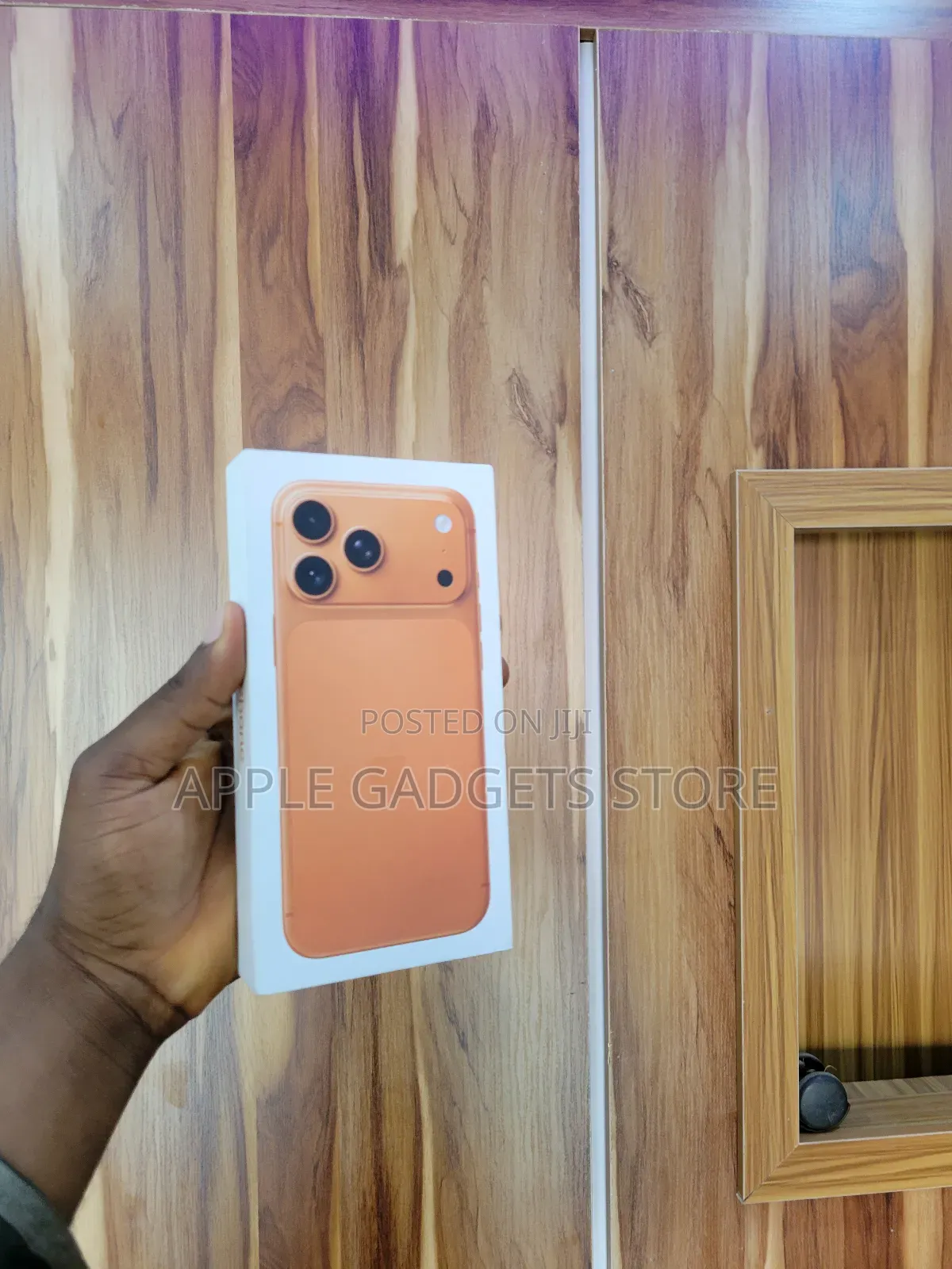 New Apple iPhone 17 Pro Max 256 GB Orange