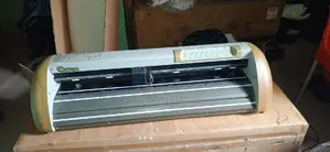 Cutting Plotter