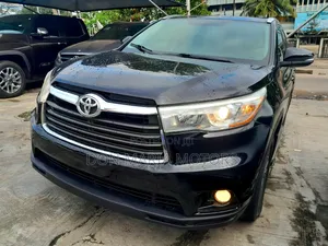 Toyota Highlander XLE 4dr SUV (3.5L 6cyl 6A) 2015 Black