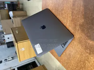 Laptop Apple MacBook Pro 2020 M1 8GB Apple M1 SSD 256GB