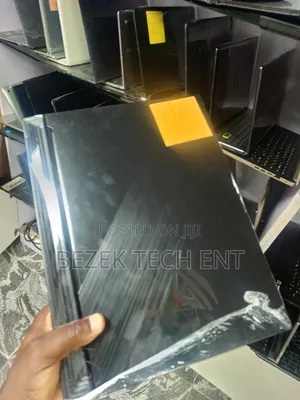 New Laptop Asus ROG Strix G16 G614 16GB Intel Core I7 SSD 1T