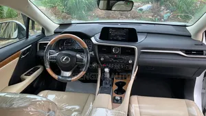 Lexus RX 2022 White