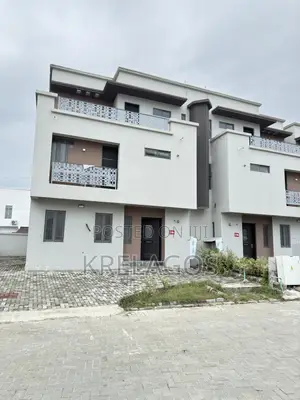 4bdrm Duplex in Chevron Toll Gate for sale