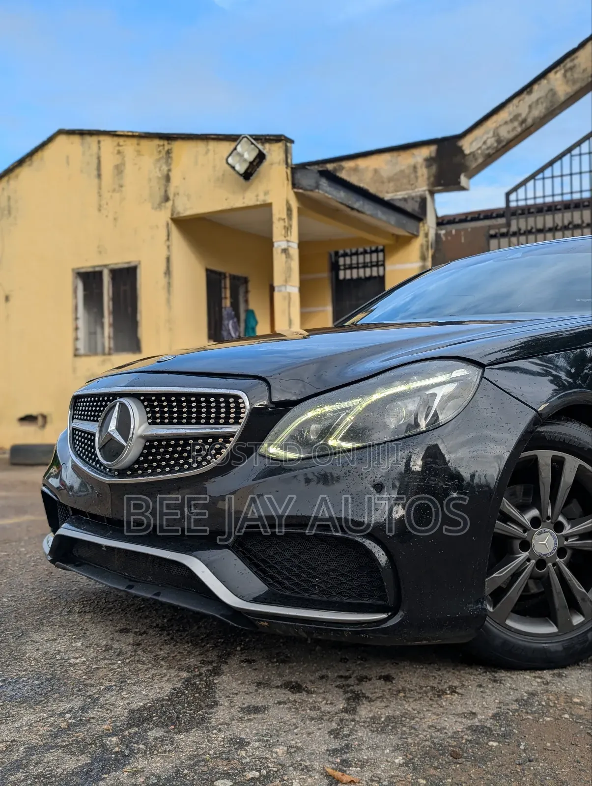 Mercedes-Benz E200 2015 Black