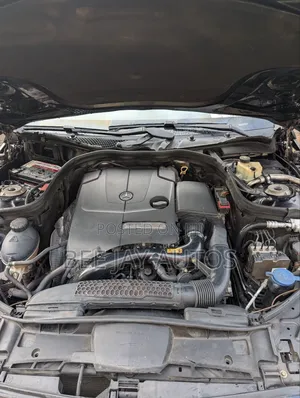 Mercedes-Benz E200 2015 Black