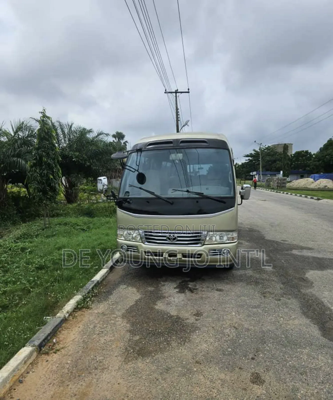 Toyota Coaster 2012 Green