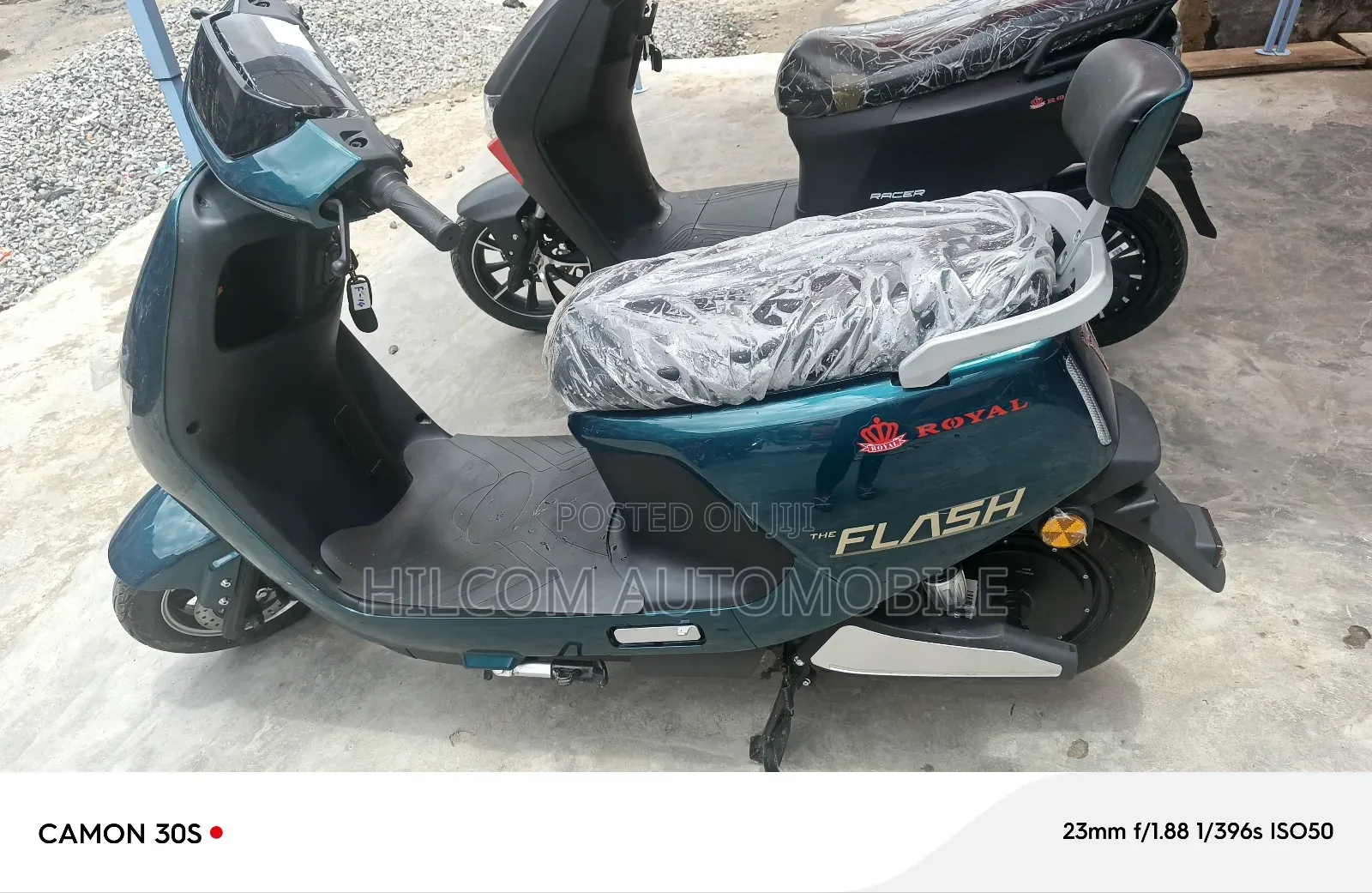 New Royal Motorcycle 2025 Beige