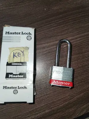 Master Lock 7kalf P812 Padlock, Keyed Alike P812
